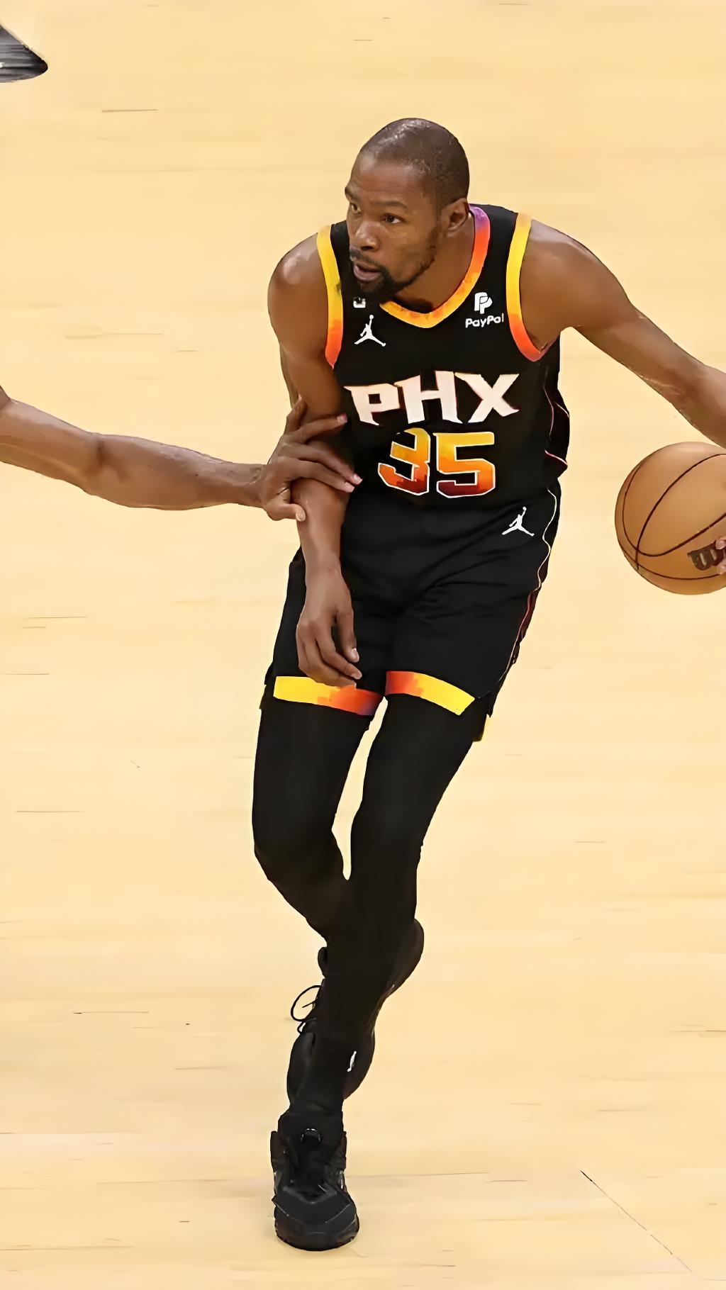 Kaiyun体育App下载菲尼克斯太阳围绕足总杯强势反弹集结日摩纳哥备战欧联，现场解说直呼：穆古鲁扎爆冷击败G2的简单介绍